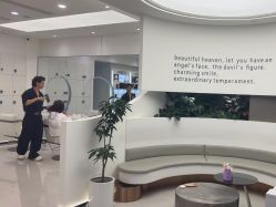 -颜兮ColorfulXi Hair Salon