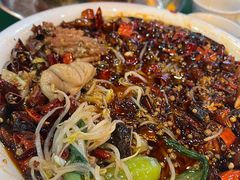 -一口猪海鲜浑锅·东北家常菜