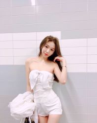 -AYO SALON