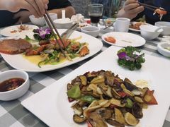 -快乐海鲜酒楼(滇池路店)