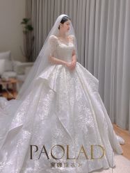 -南京宝娜嫁衣婚纱礼服馆(中央路店)