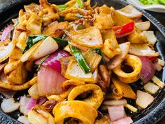 鱿鱼铁板烧-东馆和天下特色餐饮(工农店)