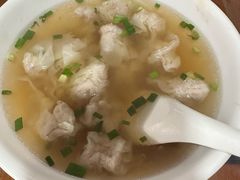 -张阿三馄饨店