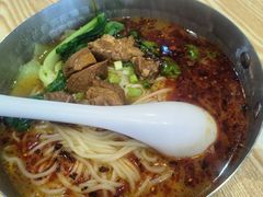 -魔都三兄弟酸辣粉·蘸卤炸串(虹桥万科店)