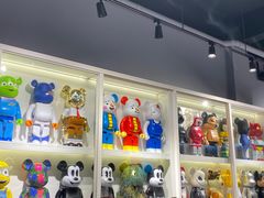 -sth more(会展航洋城店)