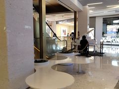 -巴黎春天(陕西路店)