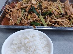 -虾易落味(杭州黄龙万科中心店)