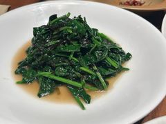 紫菜炒菠菜-喜鼎海胆水饺(东港店)