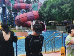 -欢乐水魔方水世界