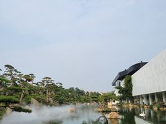 -罗红摄影艺术馆