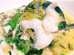 -河畔春天时尚餐厅