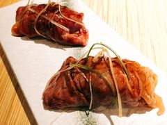 生牛肉火炙寿司-舞漁日料美人胶原锅(陆家嘴中心店)
