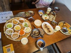 -包整·丝娃娃(一览甲秀楼风景店)