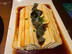 皮蛋豆腐-胖哥俩肉蟹煲(福州仓山爱琴海店)