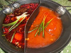 -五里关火锅(上海鑫耀·光环Live店)