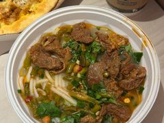 -达美乐比萨(南京路店)