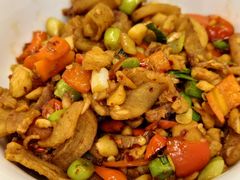 -堂瓦里·33年传统赣菜(第一街区店)