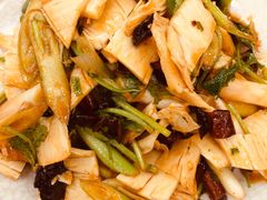 -瑞杰烧烤店·24小时营业(山东路店)