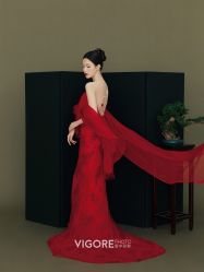 -雪中彩影婚纱摄影·微光艺术中心