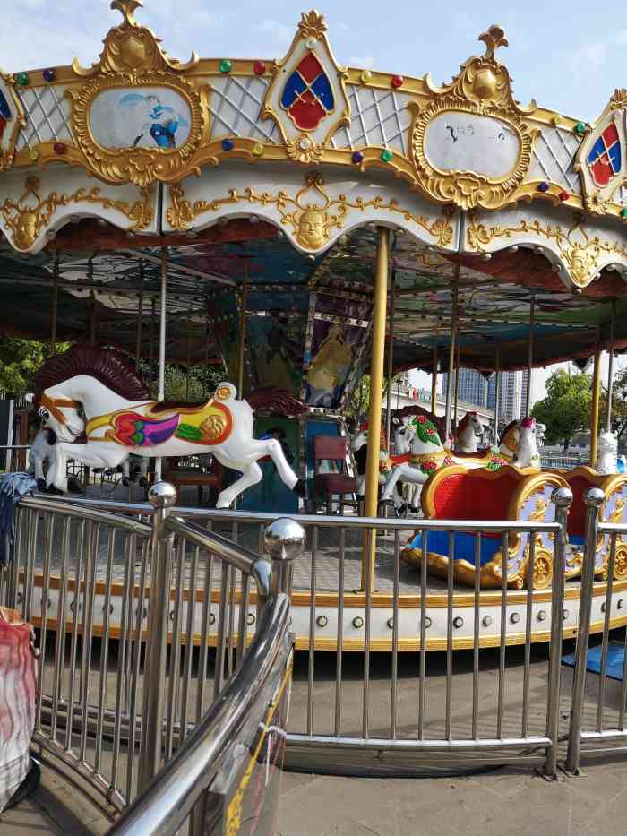 610人赞2哪哪都有你2021年8月31日打分晚饭后去长桥公园走走.