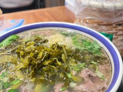 -云阿蛮云南生烫牛肉米线(奉贤路店)