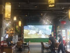 -牛头鱼庄·地道广西菜(西明店)