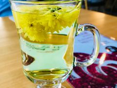 皇菊-今日艺术汇书店