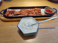 -蜜桃餐厅·伴山(绿宝广场店)