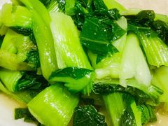炒青菜-唔呶喔哩酒家(生产街店)