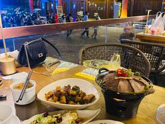 -隔壁老王·家常云南菜(花巷店)