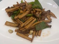-汤记传菜(浦江店)