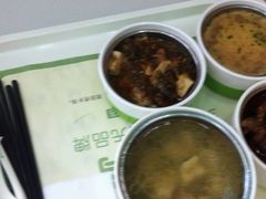 -老乡鸡(潘集世瑞大厦店)