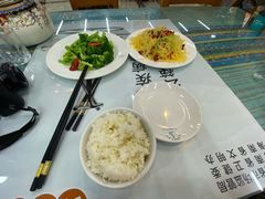 -尕西新疆大盘鸡(回辉村分店)