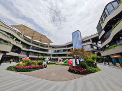 -百联西郊购物中心·停车场