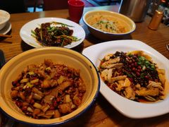 -兔槽江湖菜·重庆璧山兔(水围店)