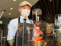 -星巴克臻选(济南万达店)