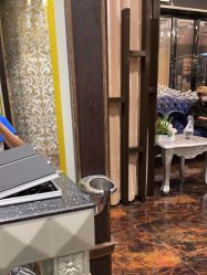 -八佰伴8008星级形象店