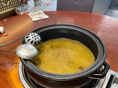-菌之家·专业纯野生菌火锅·特色炒菌