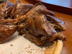 黄泥烧鸽子-燕郊烧鸽子(酷车小镇店)