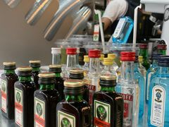 -不已手制柠檬茶(关闸店)