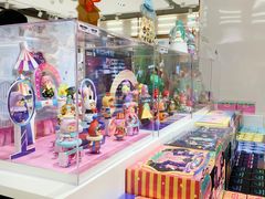 -泡泡玛特POPMART(国金街店)