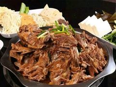 -邻大妈骨头锅(彩虹桥店)