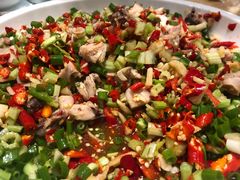 -兔行天下-鸿鹤鲜锅兔(中海国际店)