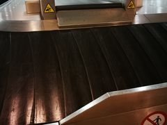-巴塞罗那约瑟·塔拉德利亚斯-埃尔·普拉特机场