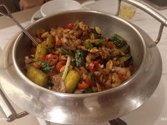 -荷花亭·湖北融合菜(中商广场店)