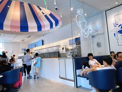-喜茶(迪士尼小镇DP店)