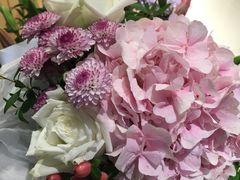 -谷莠子花艺·气球派对·绿植造景·花艺沙龙(金光华广场店)