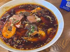 -赶海部落海鲜城(海阳路店)