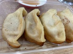 -珊珊小笼馆(仙霞路店)