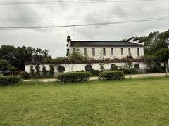 -龙湖东院农庄(乡间小路店)